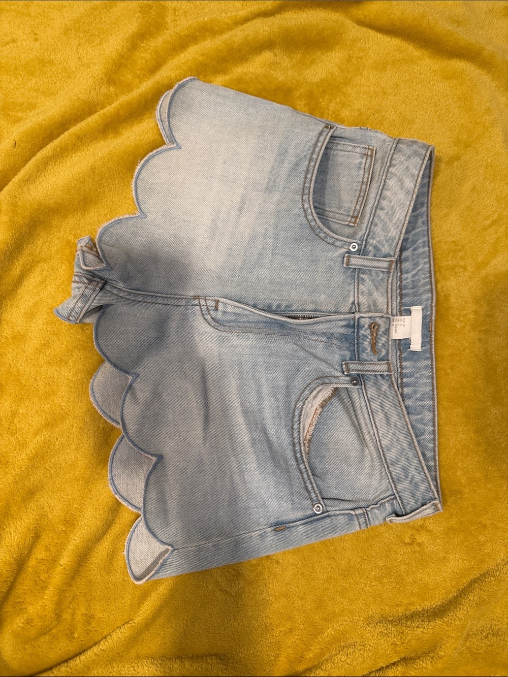 H&M Light Blue Scalloped Hem Denim Shorts